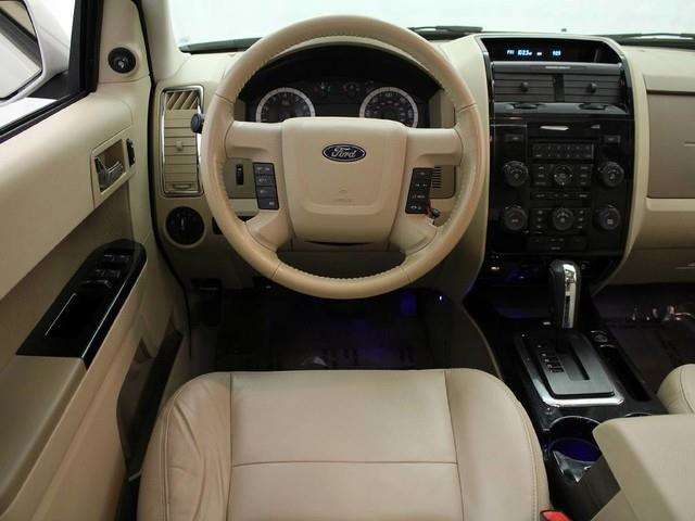 Ford Escape 2012 photo 11